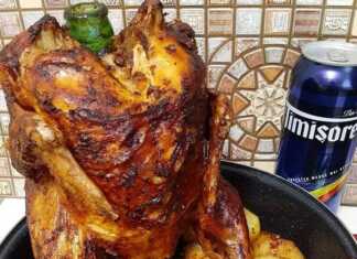 Ψητό κοτόπουλο σε μπουκάλι μπύρα και πατάτες