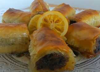 Μπακλαβάς με δαμάσκηνα και καρύδια