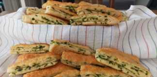 Μπαστουνάκια με σπανακι και τυρι