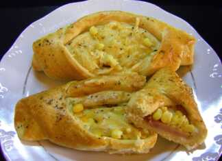 Πεινιρλί με ζαμπόν, καλαμπόκι και κίτρινο τυρί.