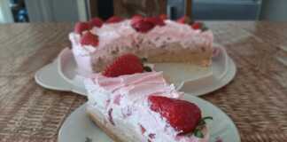 Τούρτα με φράουλες