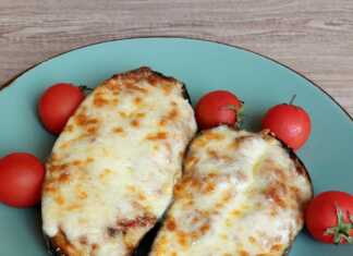 Μελιτζάνες γεμιστές βάρκες με κιμά Μελιτζάνες γεμιστές βάρκες με κιμά