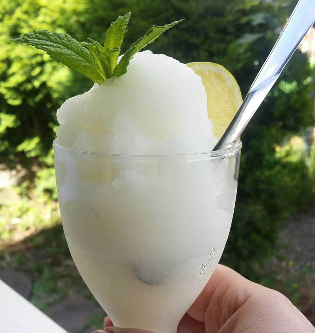 γρανίτα λεμόνι