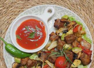 Τηγανιά Χοιρινό με λαχανικά και μανιτάρια…ο τέλειος μεζές Τηγανιά Χοιρινό με λαχανικά και μανιτάρια