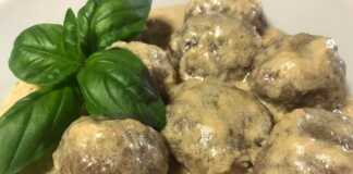 Νόστιμα κεφτεδάκια με λευκή σάλτσα κεφτεδάκια με λευκή σάλτσα