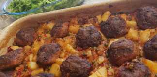 Αρακάς με κεφτεδάκια στo φούρνο. Αρακάς με κεφτεδάκια στo φούρνο