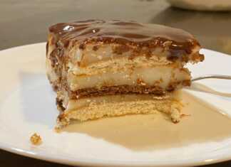 Κέικ μπισκότων με κρέμα βανίλιας