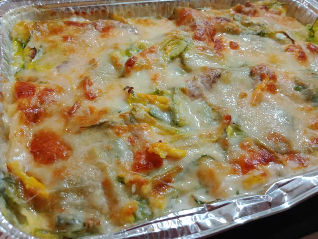 Λαζάνια με κολοκυθοανθούς ογκρατέν