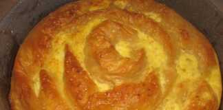 Τυρόπιτα με έτοιμο φύλο