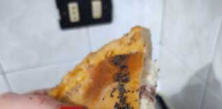 Γεμιστό Τηγανόψωμο