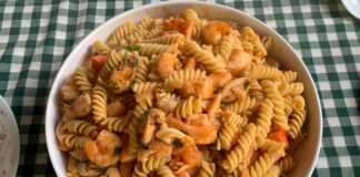 Βίδες με θαλασσινά