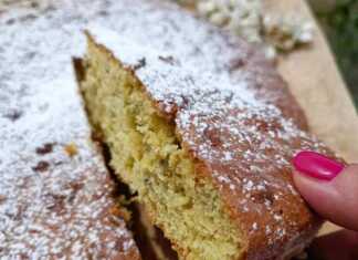 Κέικ με άνθη ακακίας