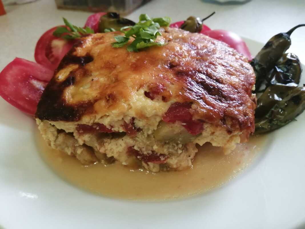 Κολοκυθάκια Ογκρατεν με μελιτζανοσαλάτα