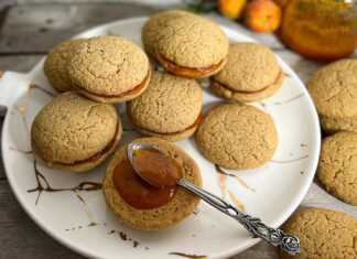 Πτιφουρ βανίλιας με μαρμελάδα βερίκοκο