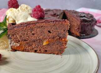 Τούρτα σοκολάτας με βερίκοκο