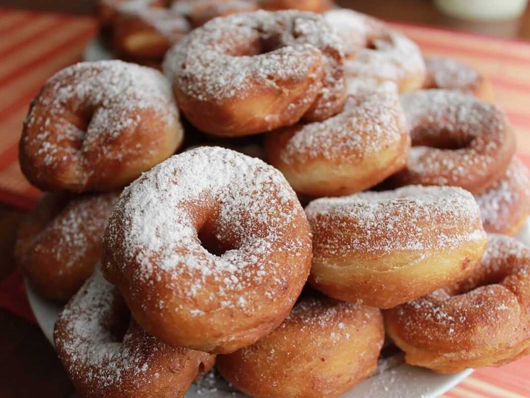 Λουκουμάδες τυριού