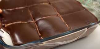 Επιδόρπιο Σοκολάτας Χωρίς Ψήσιμο σε πυρέξ, με γυαλιστερό γλάσο.