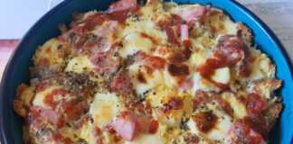 ΠΙΤΣΑ με μπαγιάτικο ψωμί, ζαμπόν και τυρί