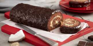 Ρολό με κρέμα καρύδας και σοκολάτα