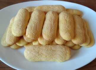 Παντεσπάνι σαβαγιάρ στο σπίτι.