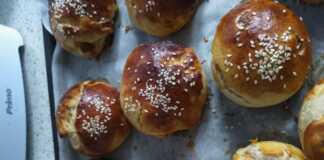 Σταφιδοψωμα