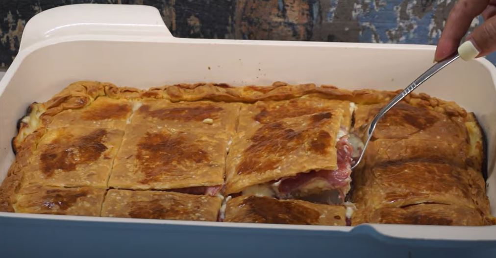 Ζαμπονοτυρόπιτα φανταστικη με τυρί