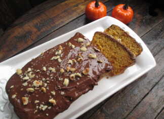 Κέικ κολοκύθας με Κανέλα και Σοκολάτα