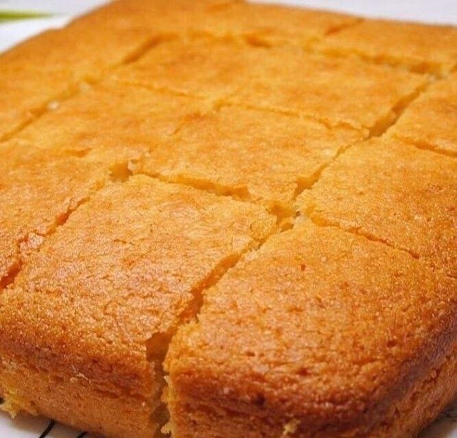 keikKefirSimigdali Κέικ με κεφίρ και σιμιγδάλι.