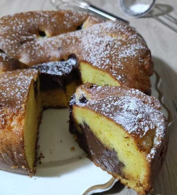 keiknoua Κέικ με κρέμα και σοκολάτα