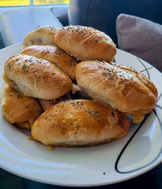 kimadopitakiaMamas Κυμαδοπιτάκια με μπέικον