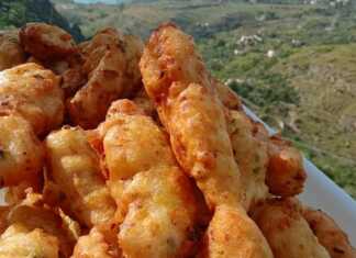 Πατατοτηγανίτες με κολοκυθοανθούς...