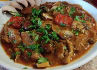 Κοτόπουλου με μανιταρια