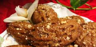 Τραγανά μελομακάρονα