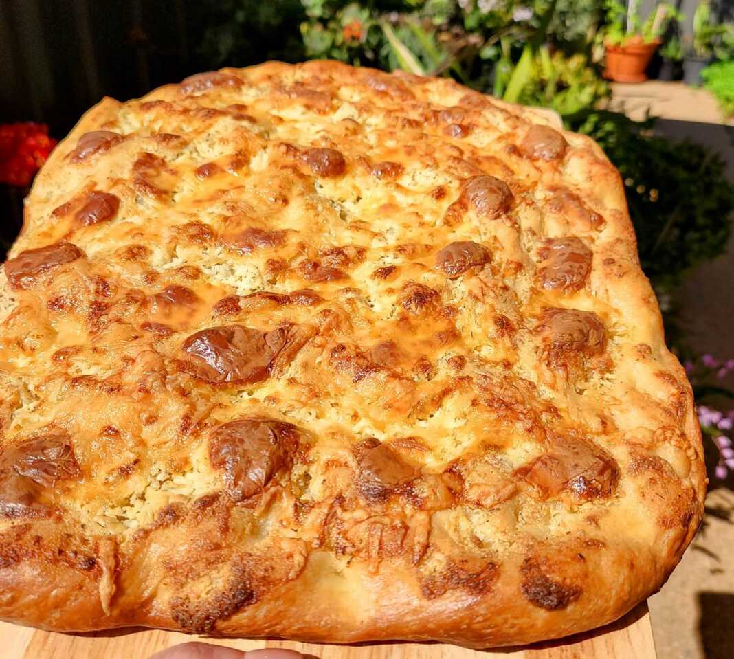 Σκορδόψωμο