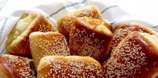 Τσουρεκάκια τυριού Τσουρεκάκια τυριού