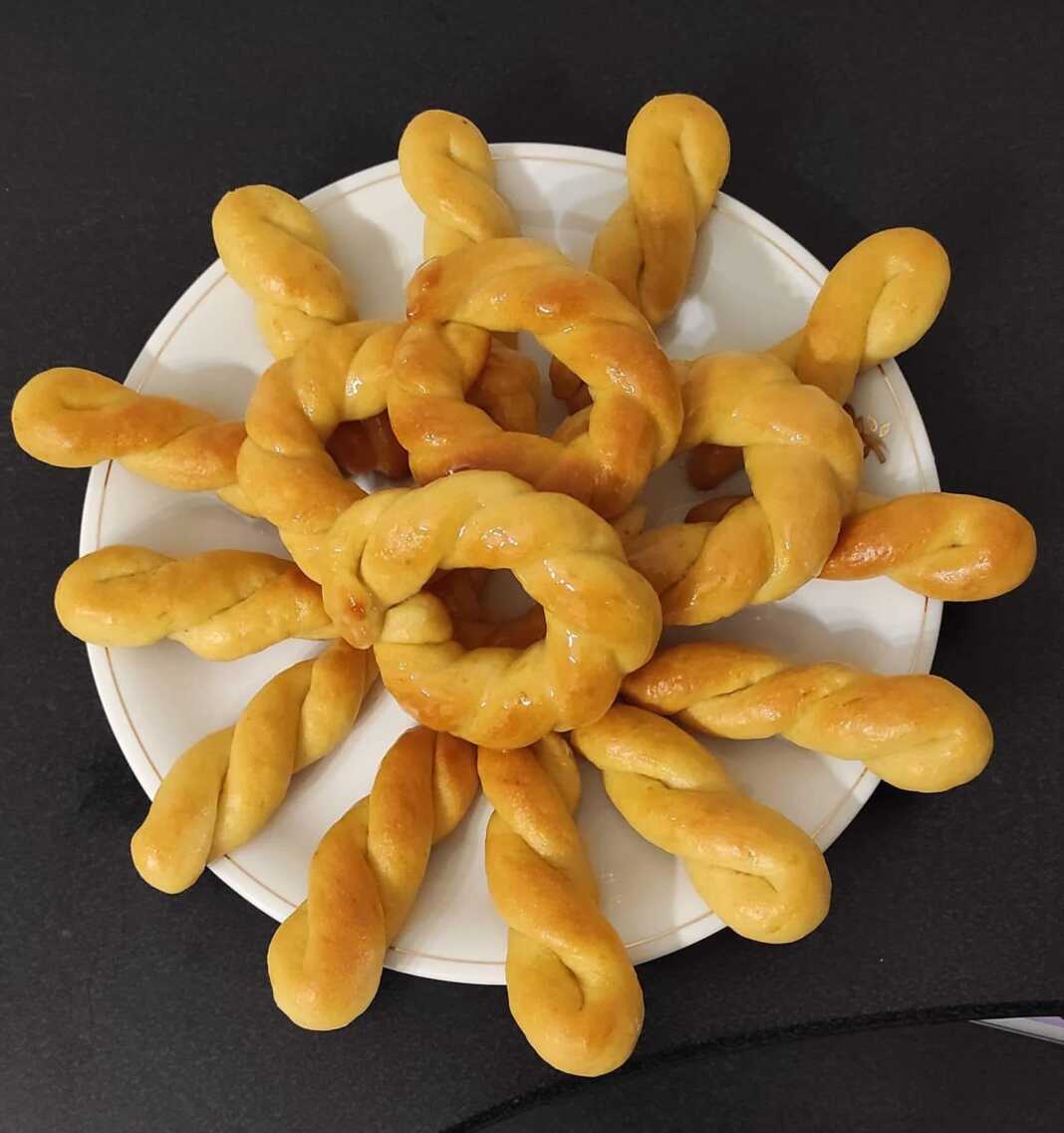 Tσουρεκατα κουλούρια!!!!!!