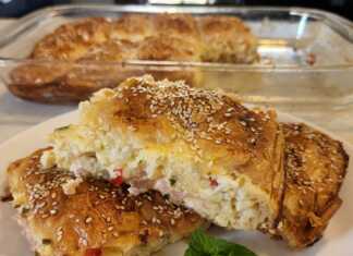 Ζαμπονοκασερόπιτα με φύλλο κρούστας