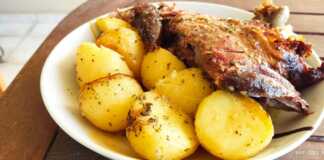 Παραδοσιακό Αρνακι στο φούρνο