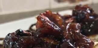 Χριστουγεννιάτικη Γλυκόξινη Μαρμελάδα με κόκκινο κρεμμύδι