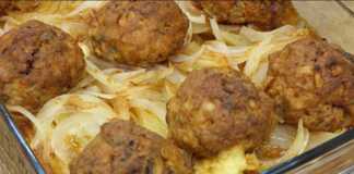 Κεφτεδες με πατάτες και κρεμμύδια στο φούρνο