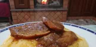 Μοσχαράκι ρολό λεμονάτο με πολέντα