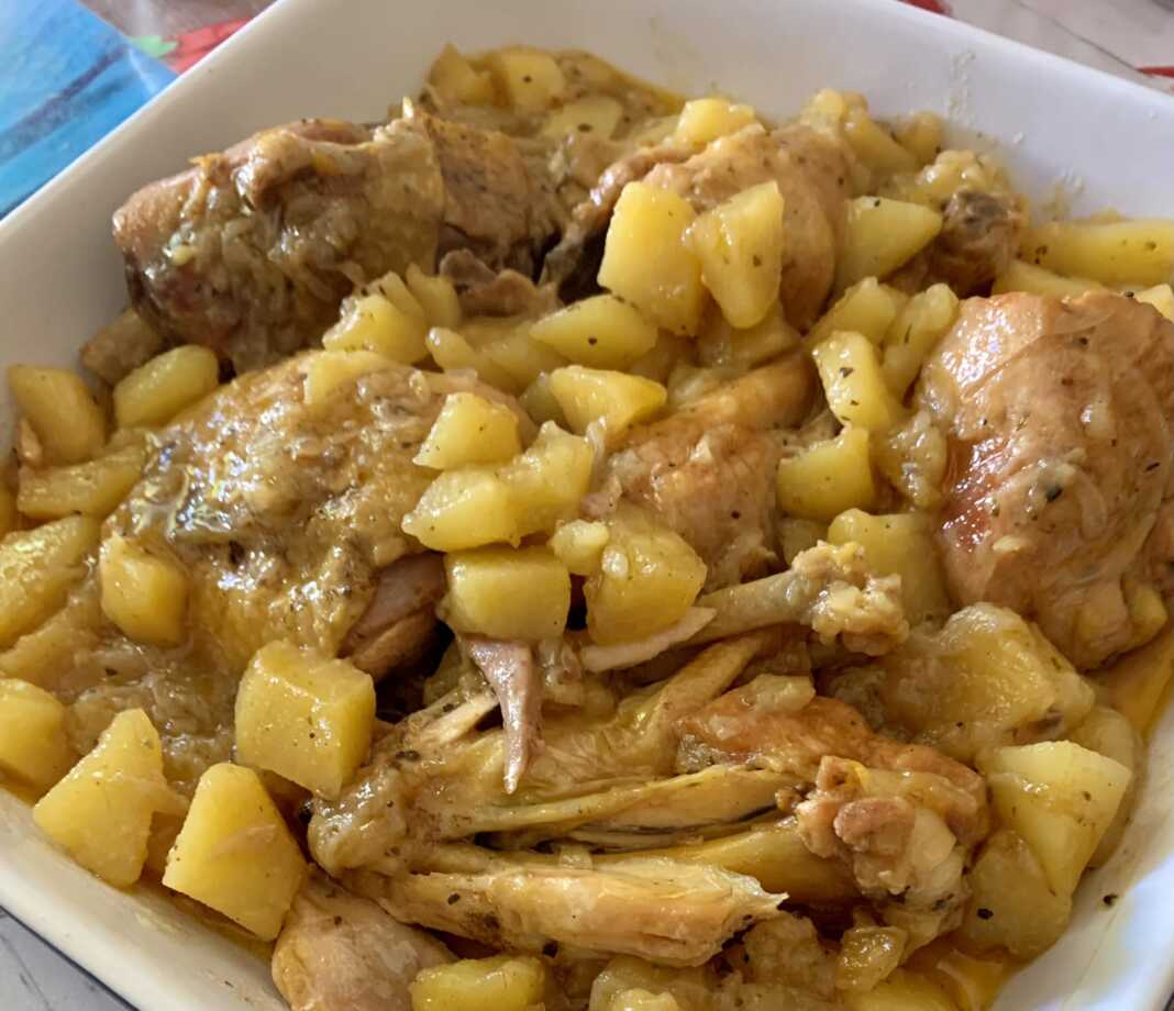 Κοτόπουλο με μουσταρδα και πατατες στο φουρνο