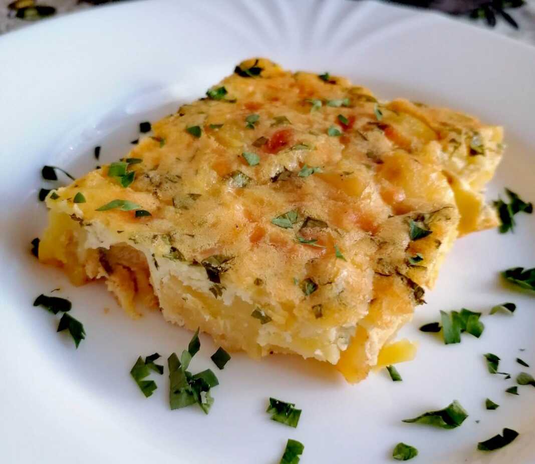 Πατάτες με αυγά στο Ταψί