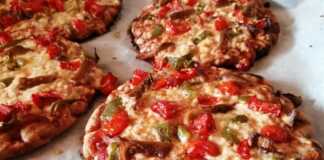 Πίτσες σε πίτα από σουβλάκι