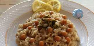 Ρεβύθια με ρύζι