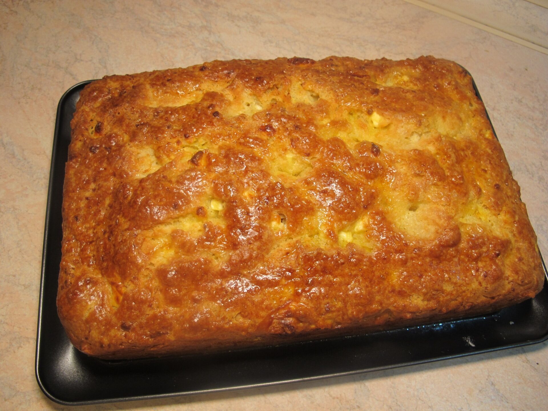 Τυρόψωμο χωρίς μαγιά και προζύμι