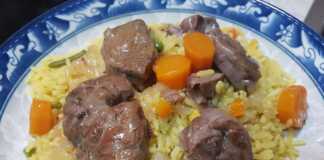 Μοσχαράκι λεμονάτο με ρύζι και λαχανικά