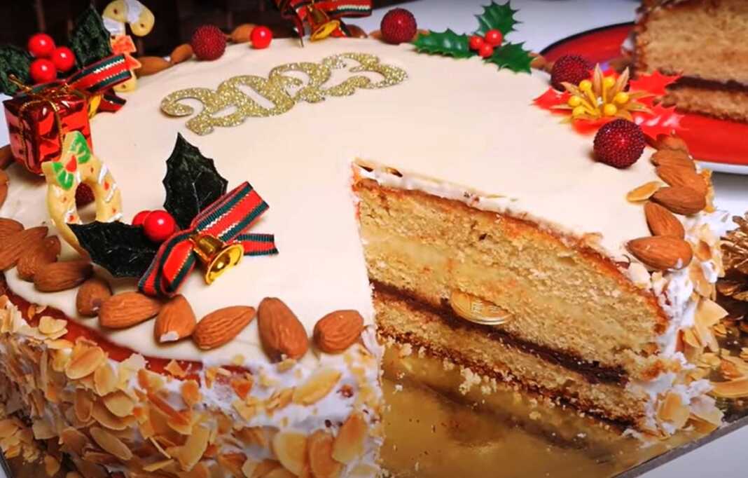 Vasilopita Τούρτα Βασιλόπιτα