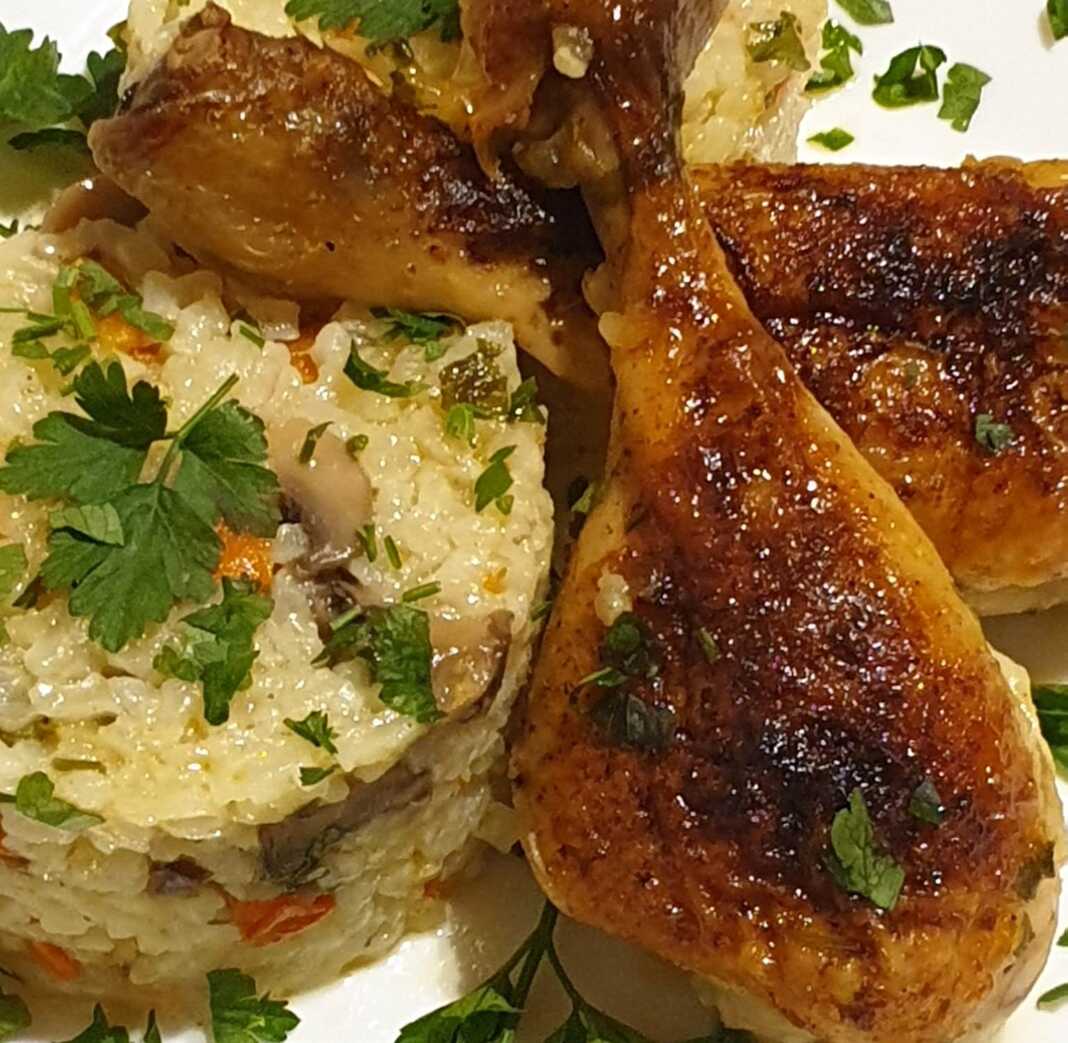 kotopouloRizi1 Κοτόπουλο με ρύζι στο φούρνο