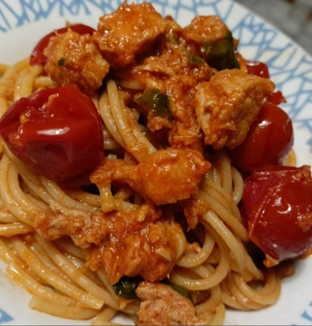 Σπαγγέτι με τόνο